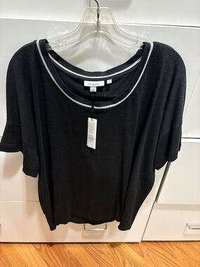 Chico's Black Short-Sleeve Scoop Neck Top with Gray Trim